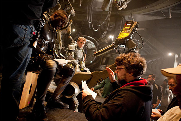 Guillermo Del Toro directs Pacific Rim